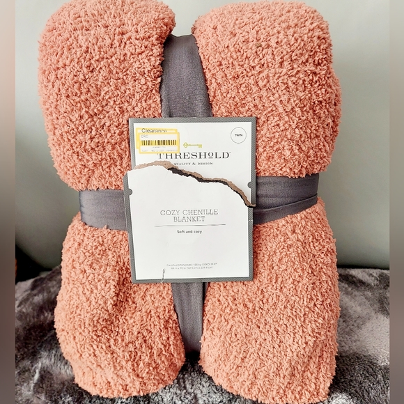 Threshold Bedding Chenille Blanket Twin Poshmark